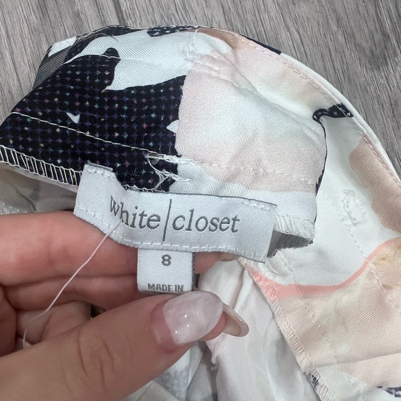 Exclusive print floral shorts - Picture 6 of 7